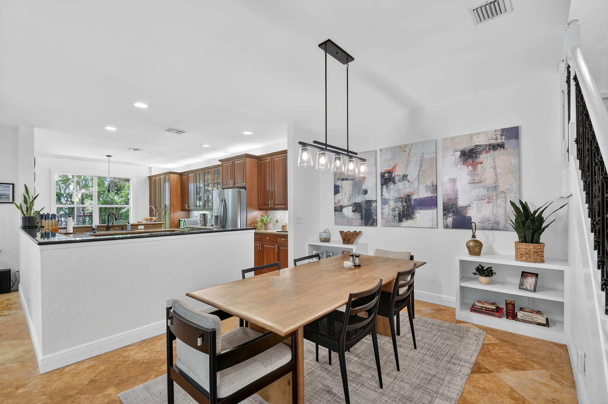 LAS BRISAS - Residential