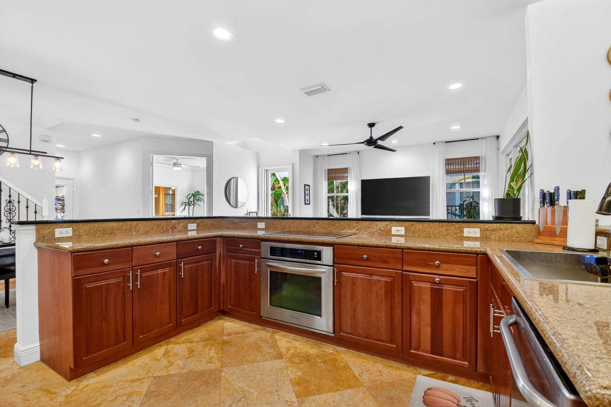 LAS BRISAS - Residential