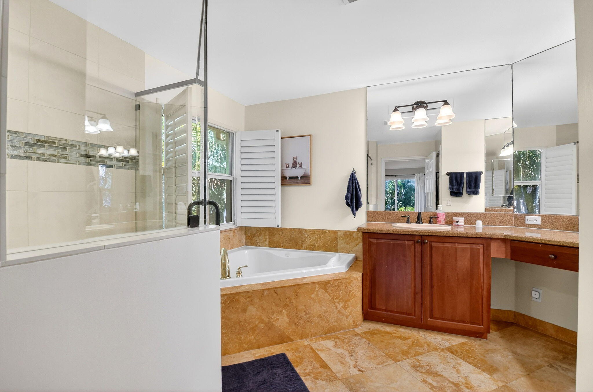 LAS BRISAS - Residential