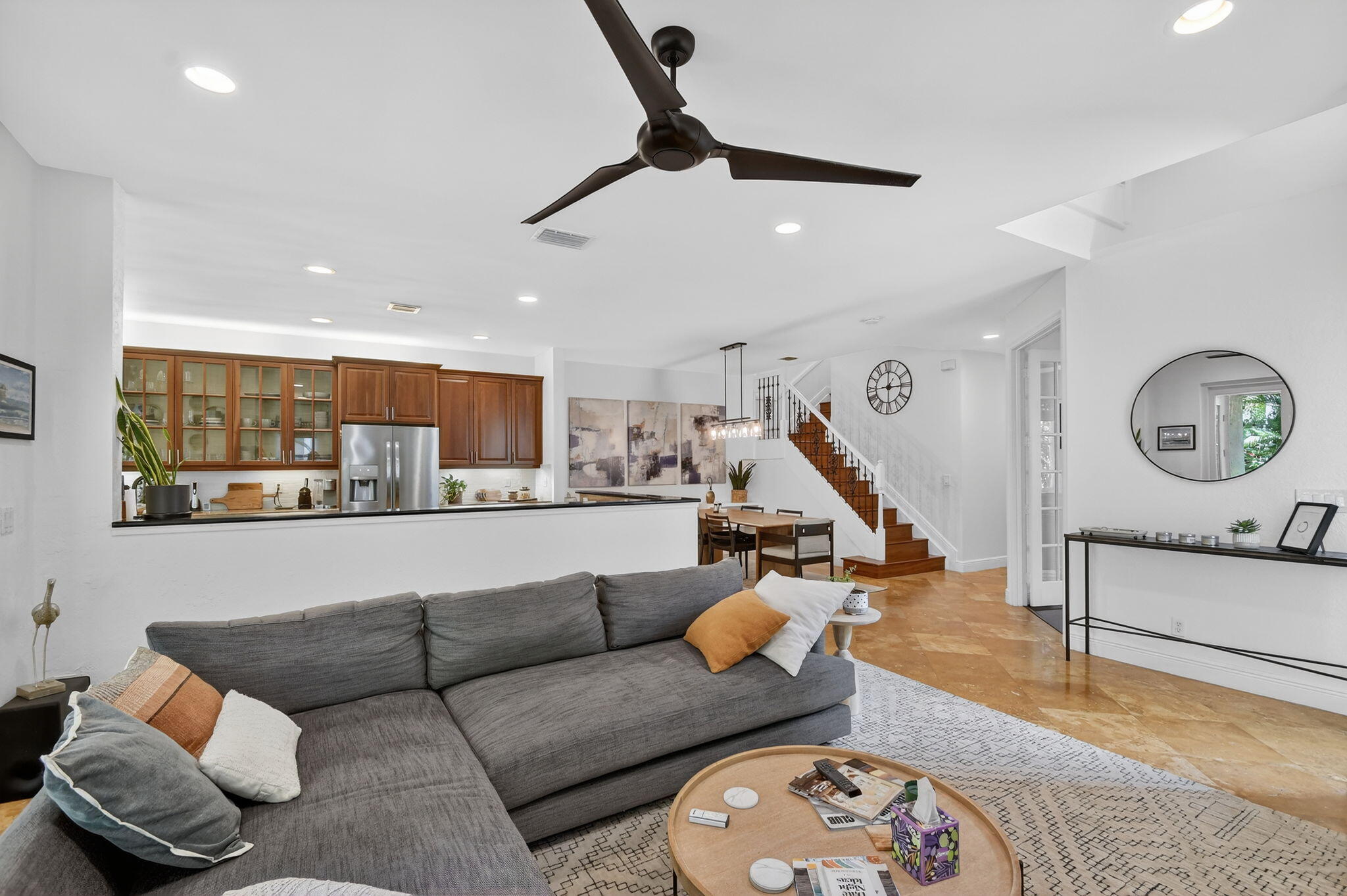 LAS BRISAS - Residential