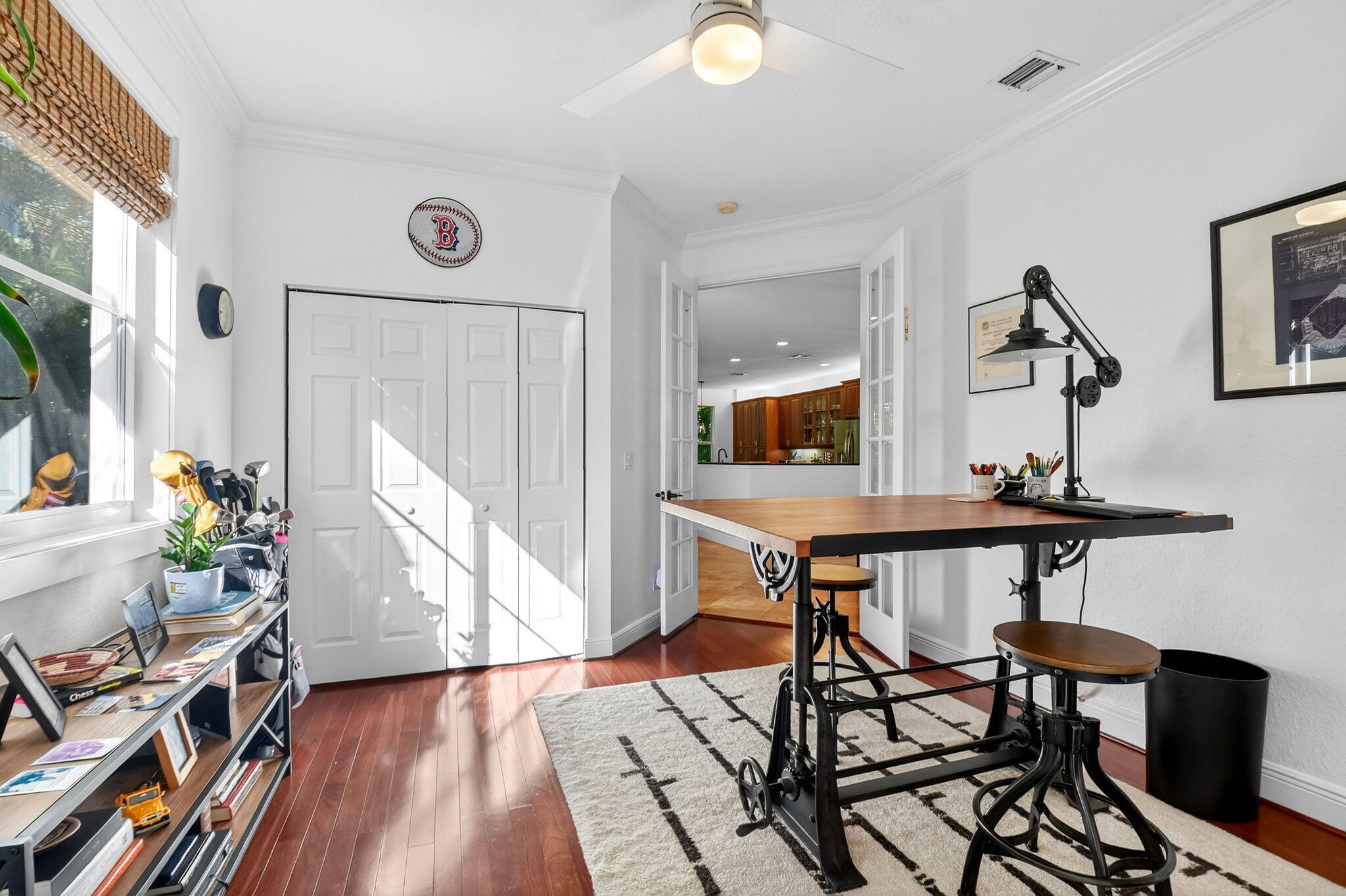 LAS BRISAS - Residential