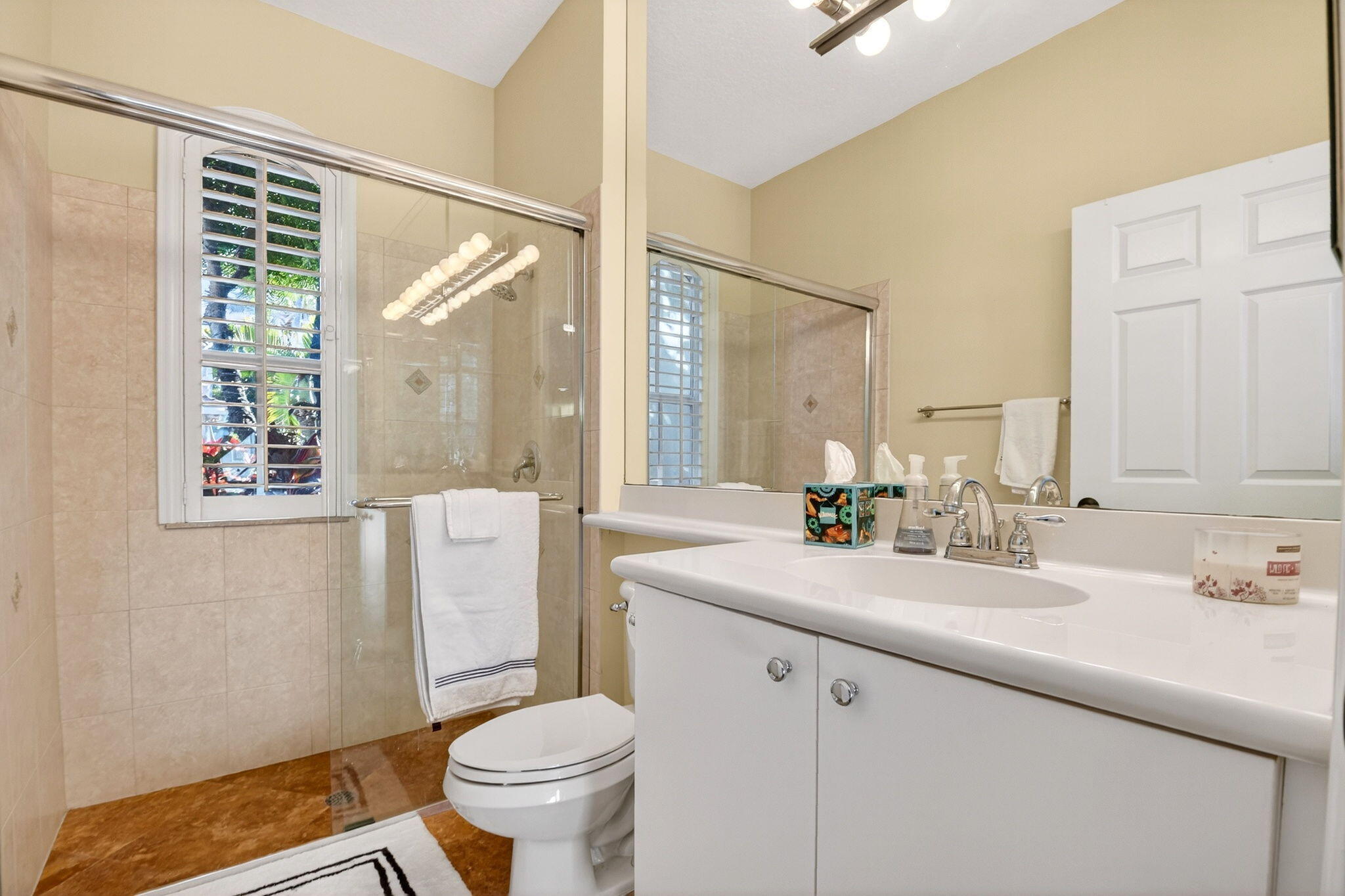 LAS BRISAS - Residential