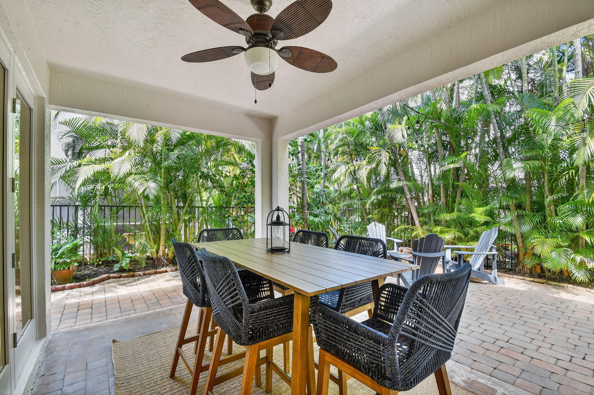 LAS BRISAS - Residential