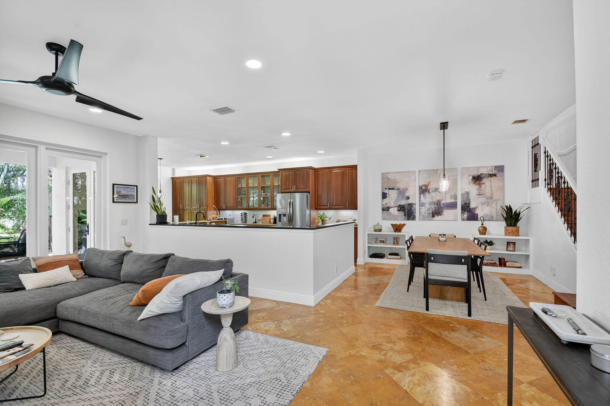 LAS BRISAS - Residential