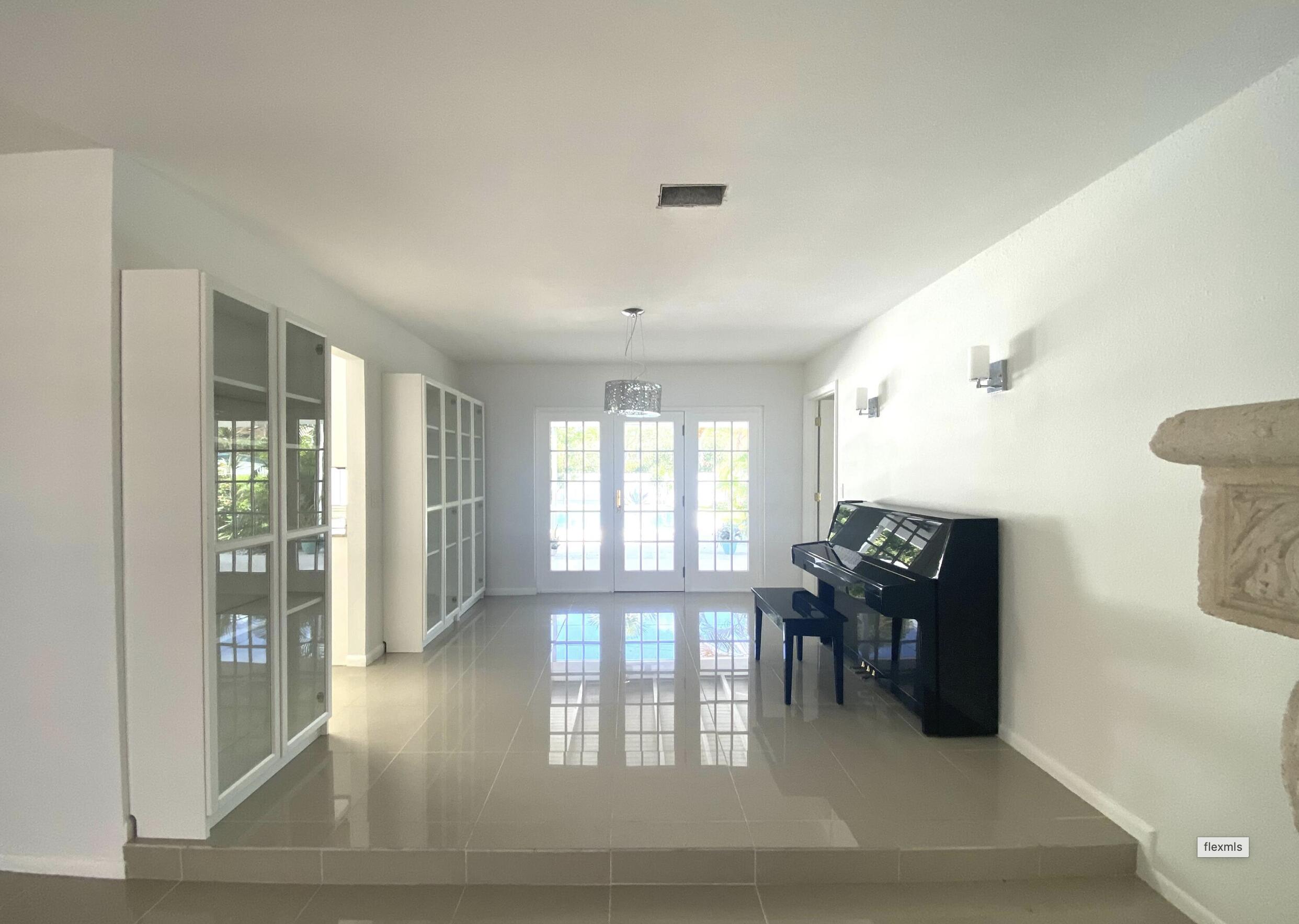 2327 WINDSOR Road