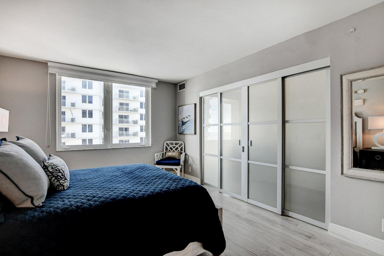 AMBASSADORS V NORTH CONDO - Residential