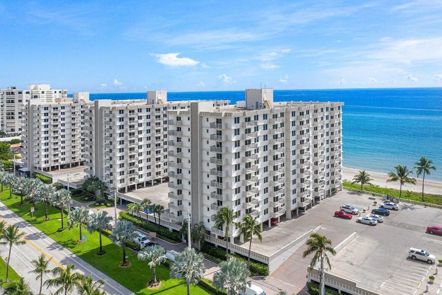 3221 S Ocean Boulevard 703