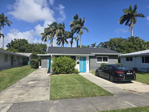 A home in Dania Beach