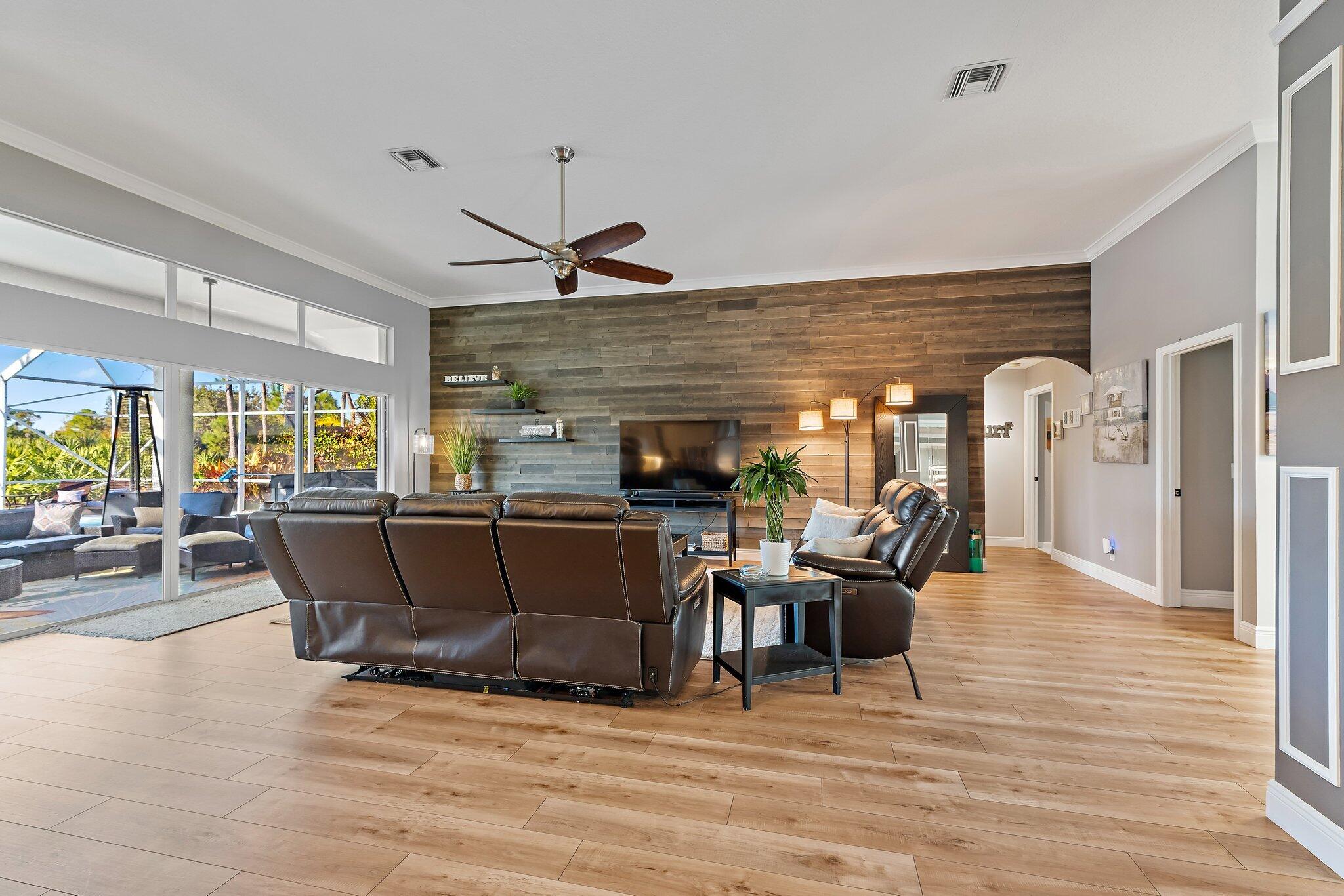 Locks Landing - Residential