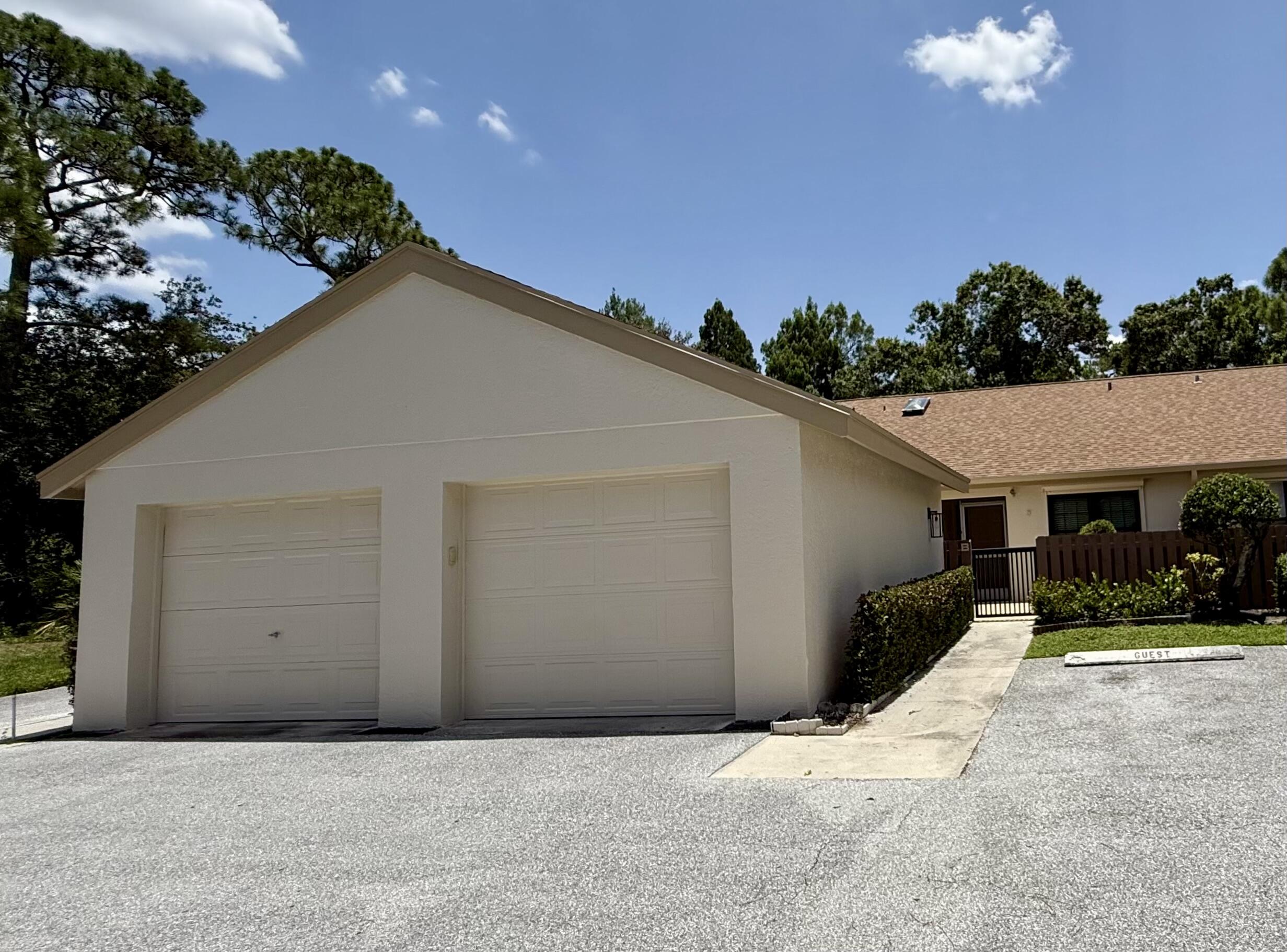 2054 SW Silver Pine Way 123-B