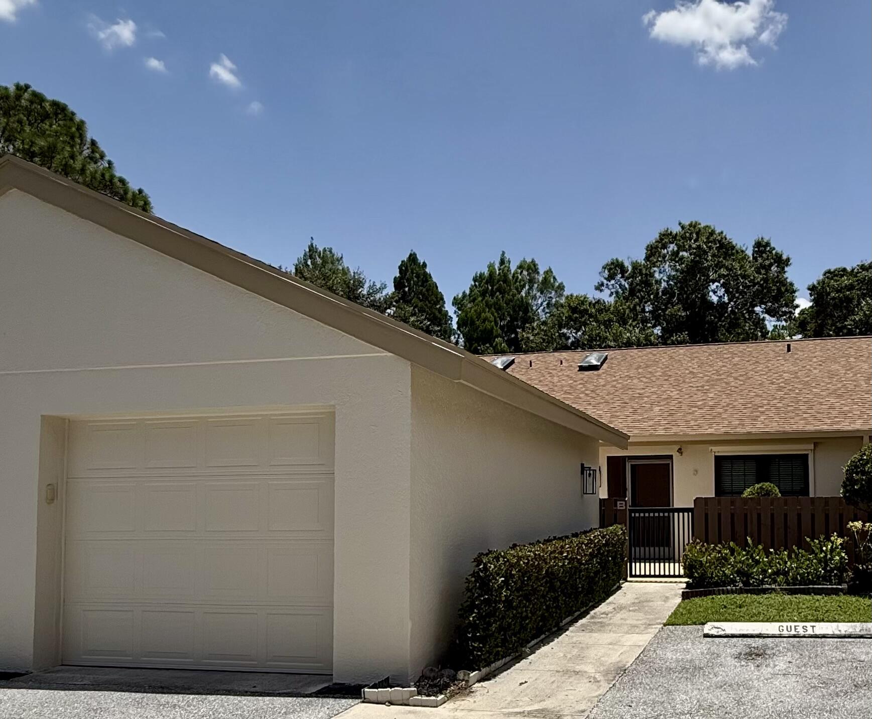 2054 SW Silver Pine Way 123-B