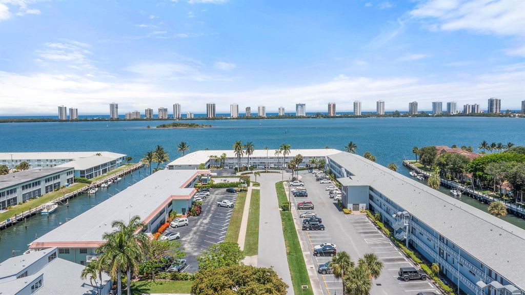 Photo of 117 Lehane Terrace #201, North Palm Beach, FL 33408 (MLS # R11091181)