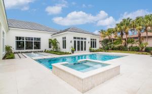 FRENCHMANS CREEK - Residential