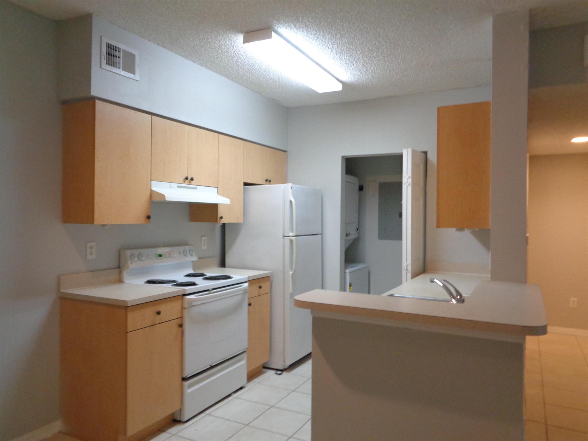 SPA AT SUNSET ISLES CONDO - Residential