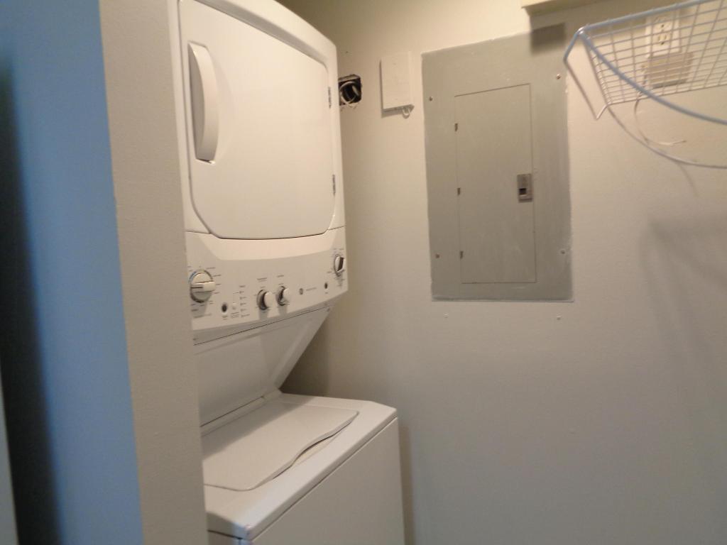 SPA AT SUNSET ISLES CONDOMINIUM - Residential