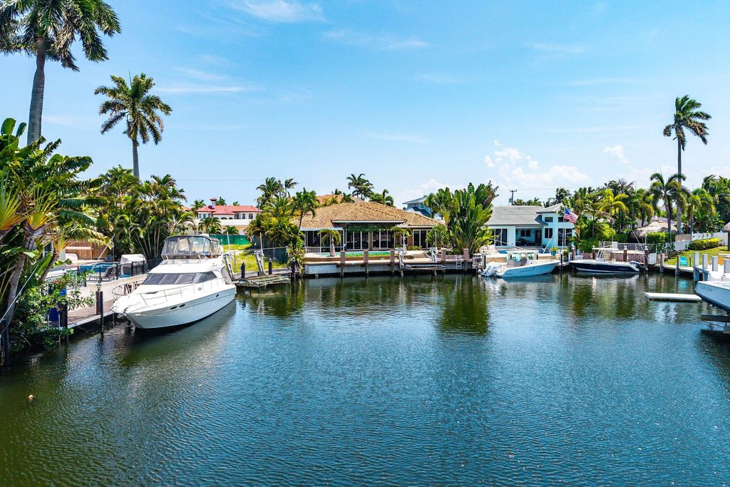 Photo of 2761 NE 48TH Court, Lighthouse Point, FL 33064 (MLS # B26056046)