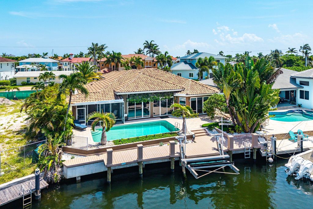 Photo of 2761 NE 48TH Court, Lighthouse Point, FL 33064 (MLS # B26056046)