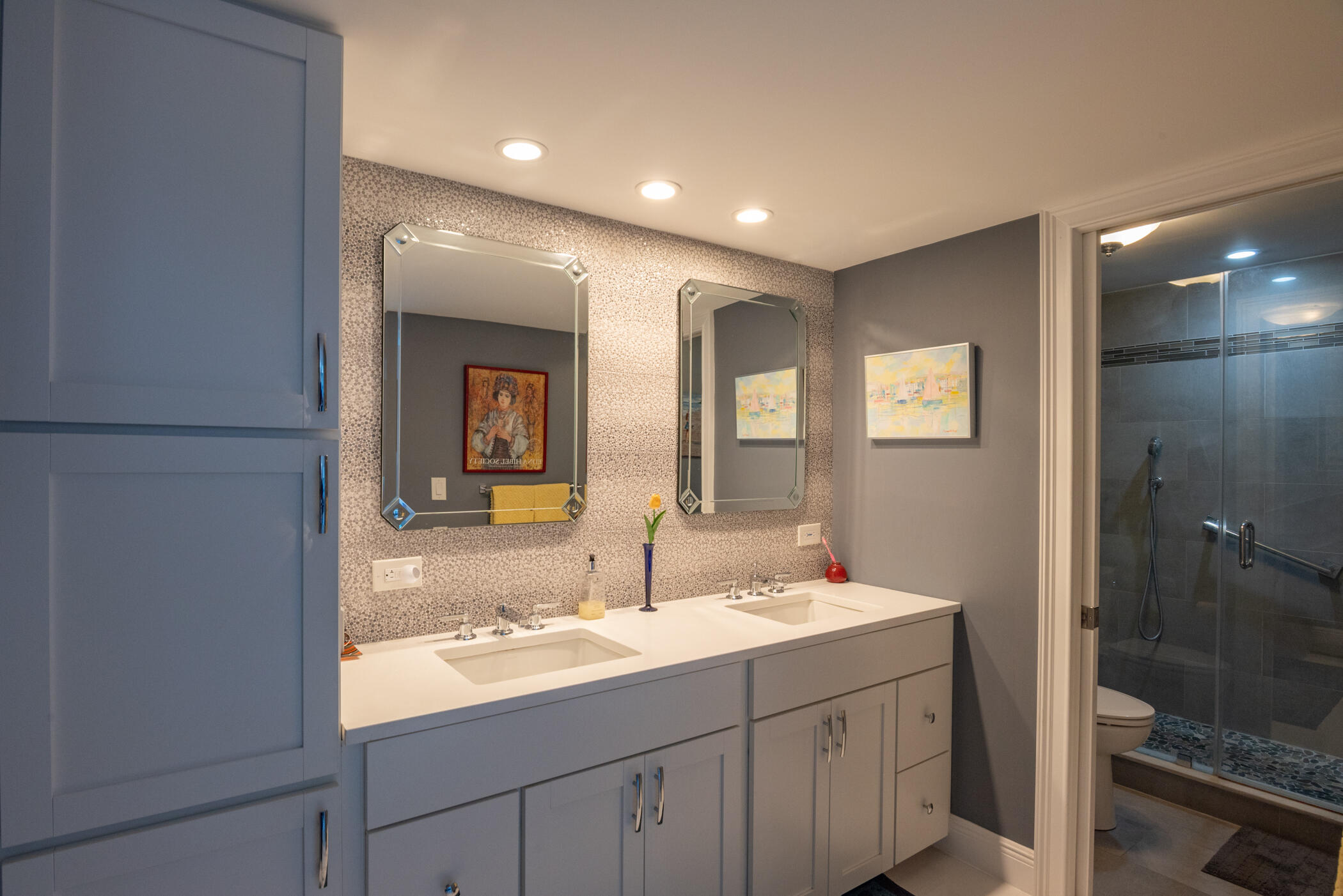 LANDS OF THE PRESIDENT CONDO 3 - Residential