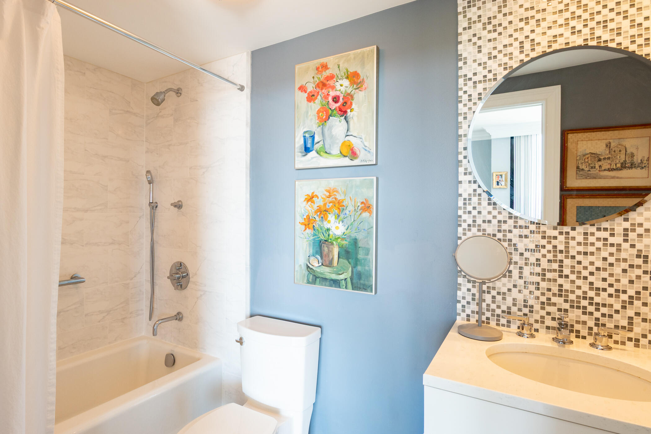 LANDS OF THE PRESIDENT CONDO 3 - Residential