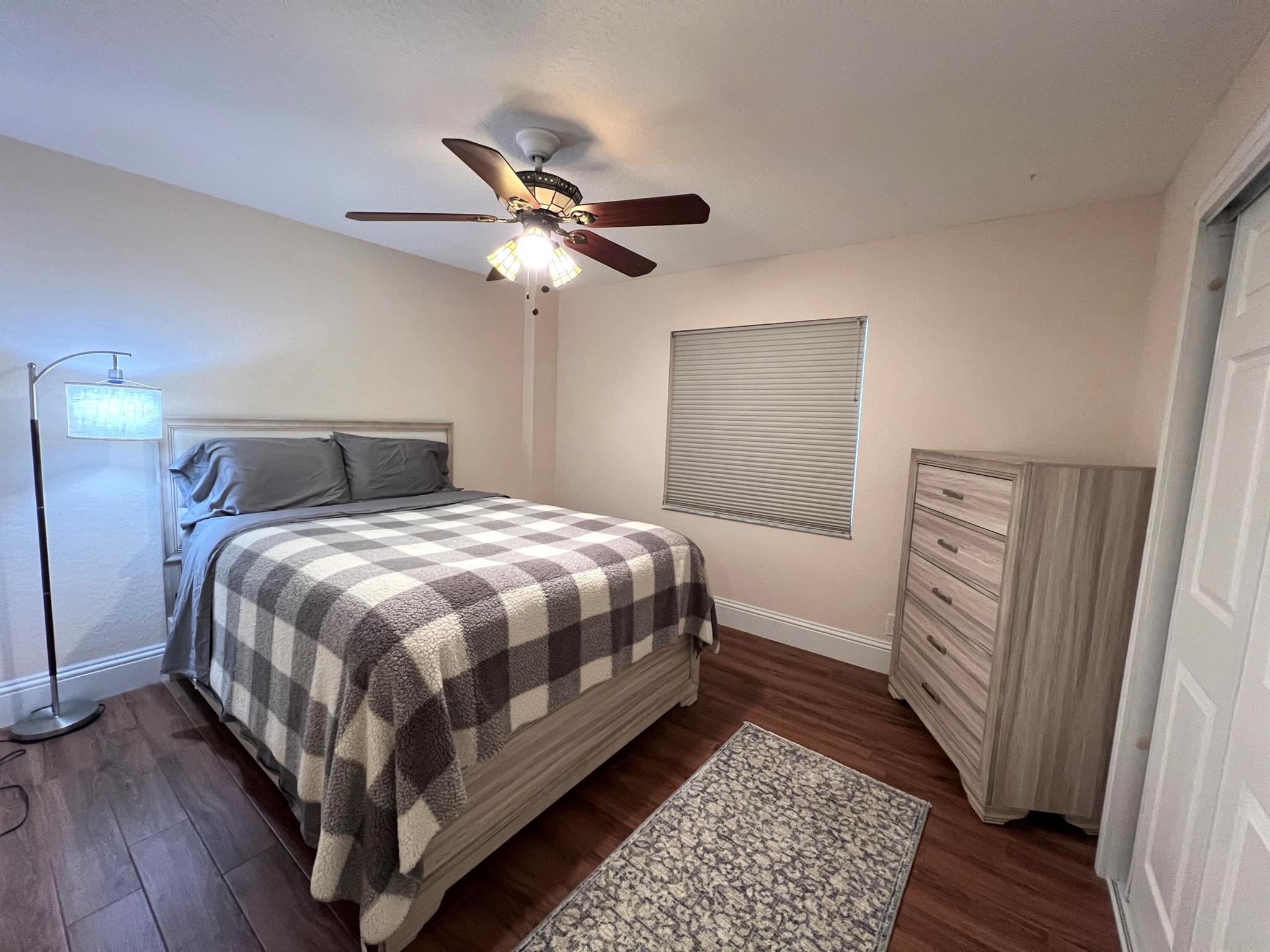 HORIZON EAST CONDO - Residential Lease