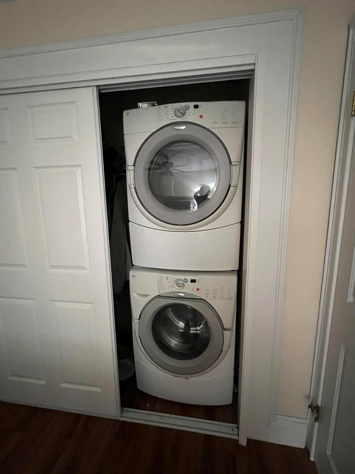 HORIZON EAST CONDO - Residential Lease