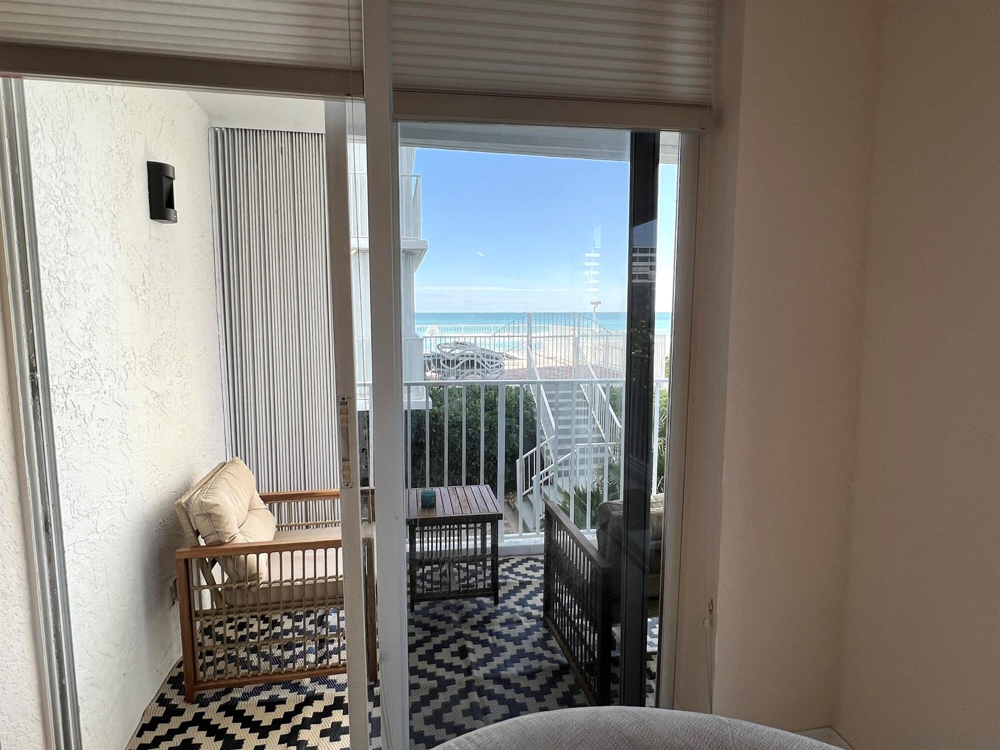 HORIZON EAST CONDO - Residential Lease