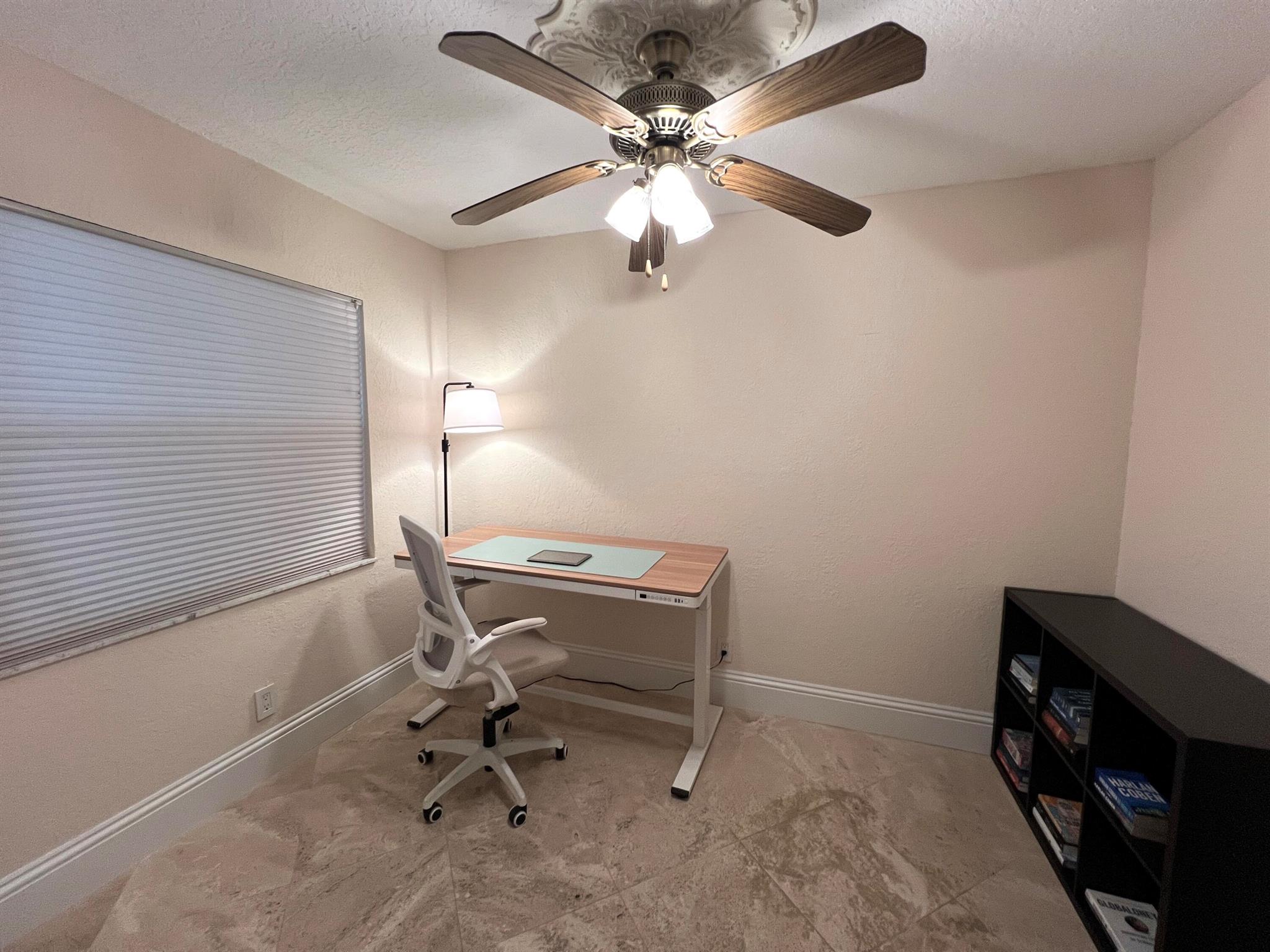 HORIZON EAST CONDO - Residential Lease