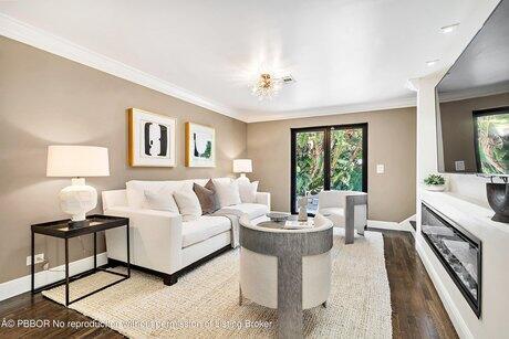 EL CID COURT - Residential Lease