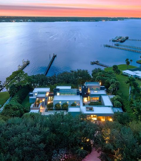 1924 NW Shore Terrace Stuart FL 34994