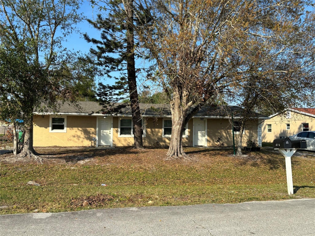 Photo of 6506 Palomar Parkway, Fort Pierce, FL 34951 (MLS # F10484832)