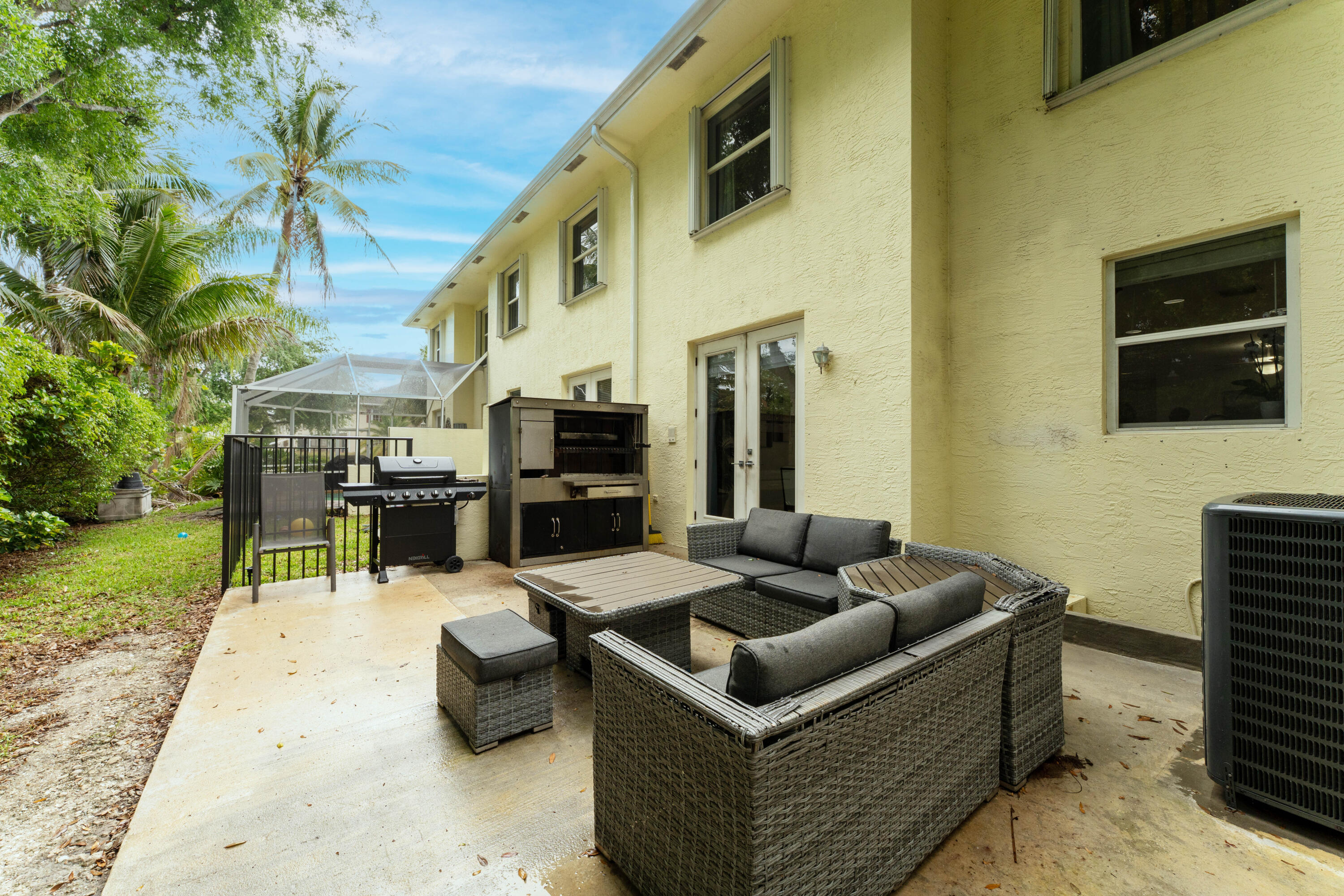 CEDAR RIDGE ESTATES - Residential Lease