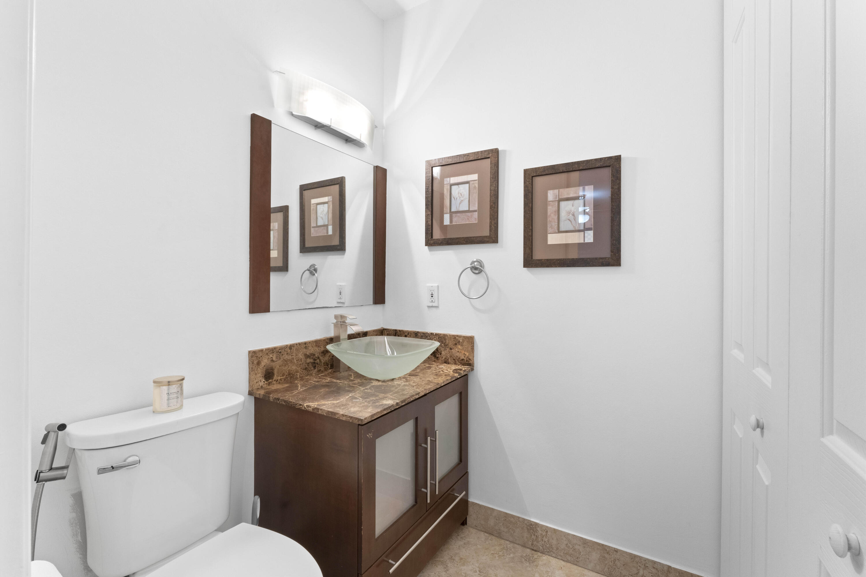CEDAR RIDGE ESTATES - Residential Lease