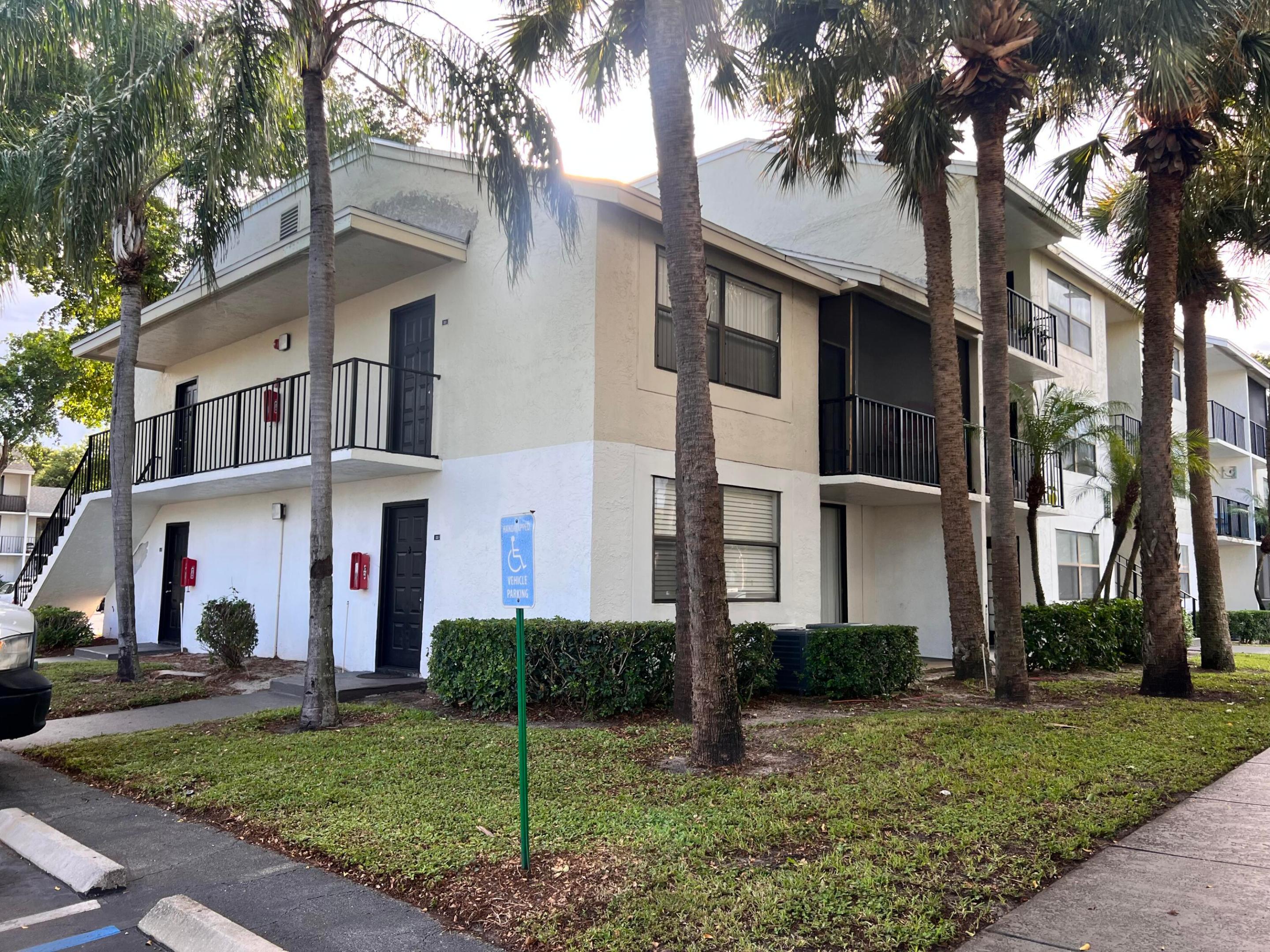 CLEAR LAKE CLUB CONDO - Residential Lease