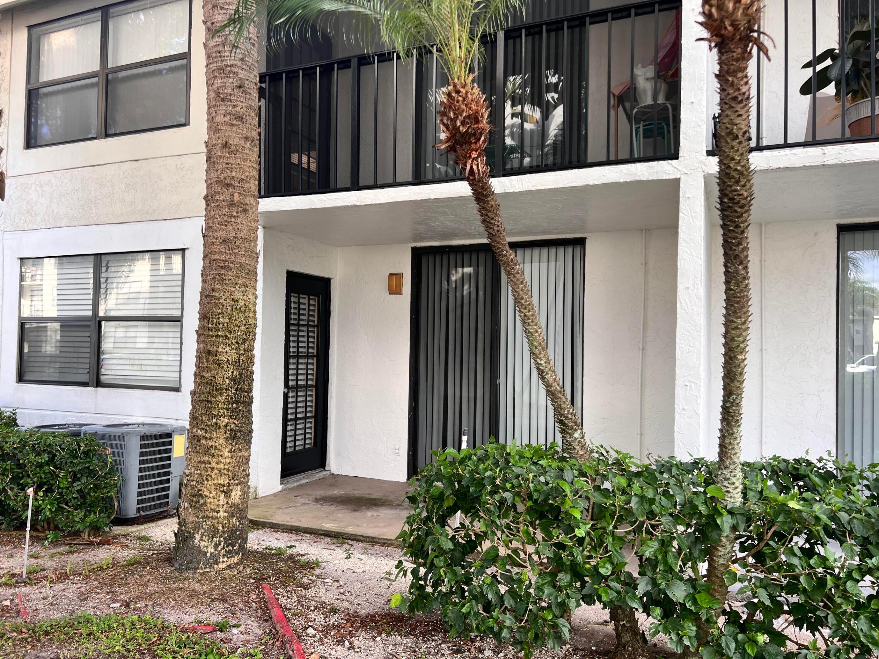 CLEAR LAKE CLUB CONDO - Residential Lease