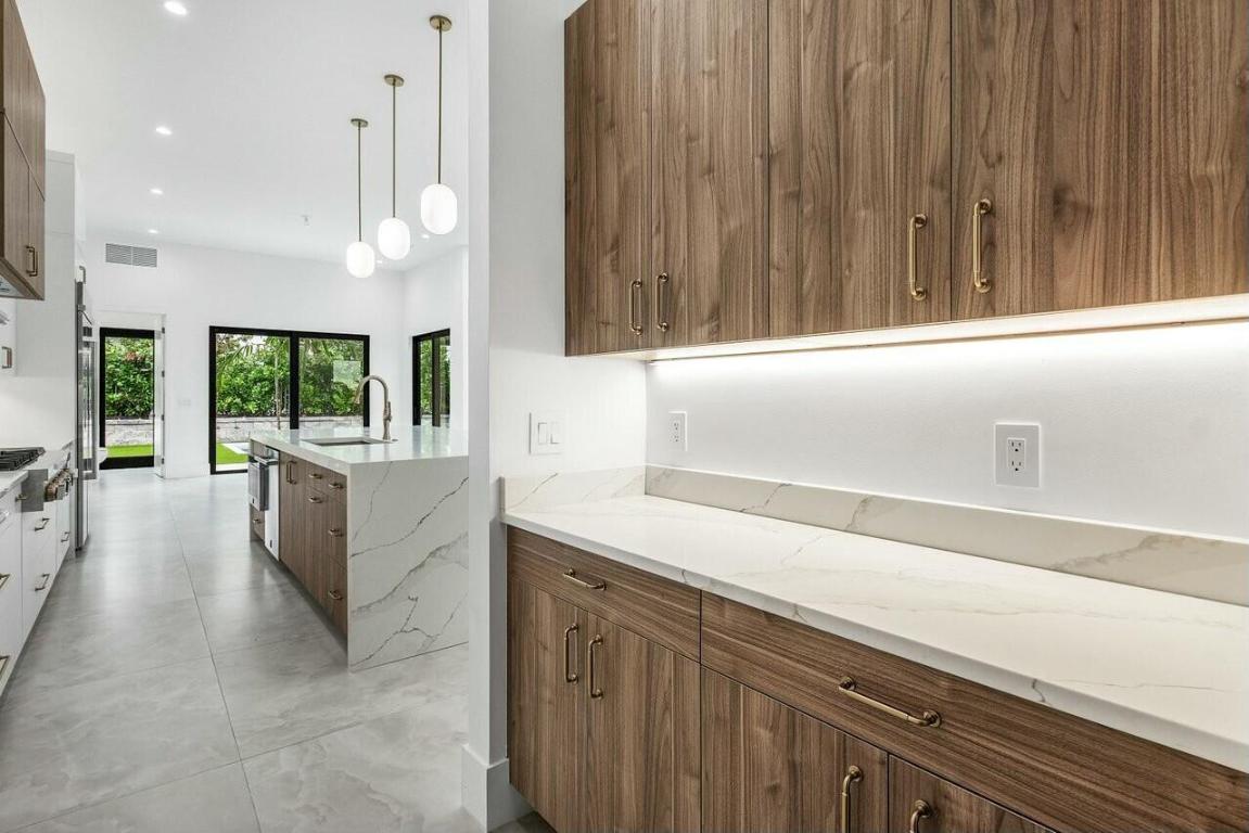 SEA VIEW RIDGE - Residential