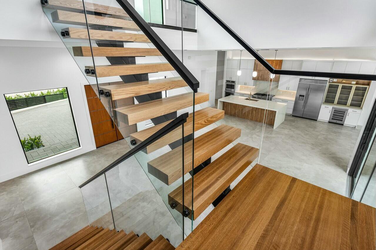 SEA VIEW RIDGE - Residential