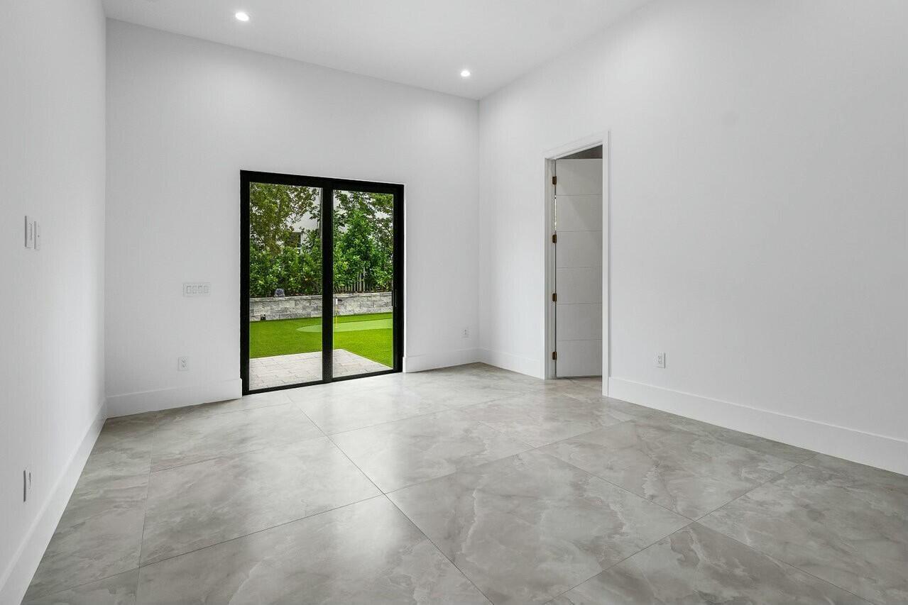 SEA VIEW RIDGE - Residential