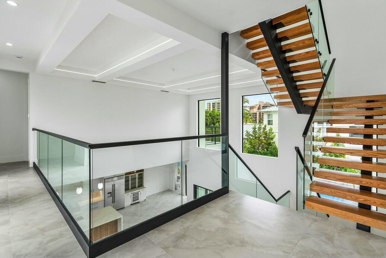 SEA VIEW RIDGE - Residential