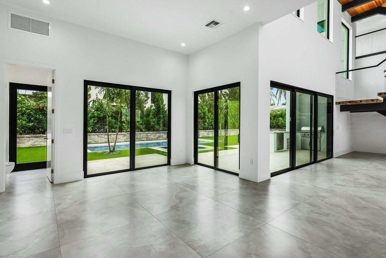 SEA VIEW RIDGE - Residential