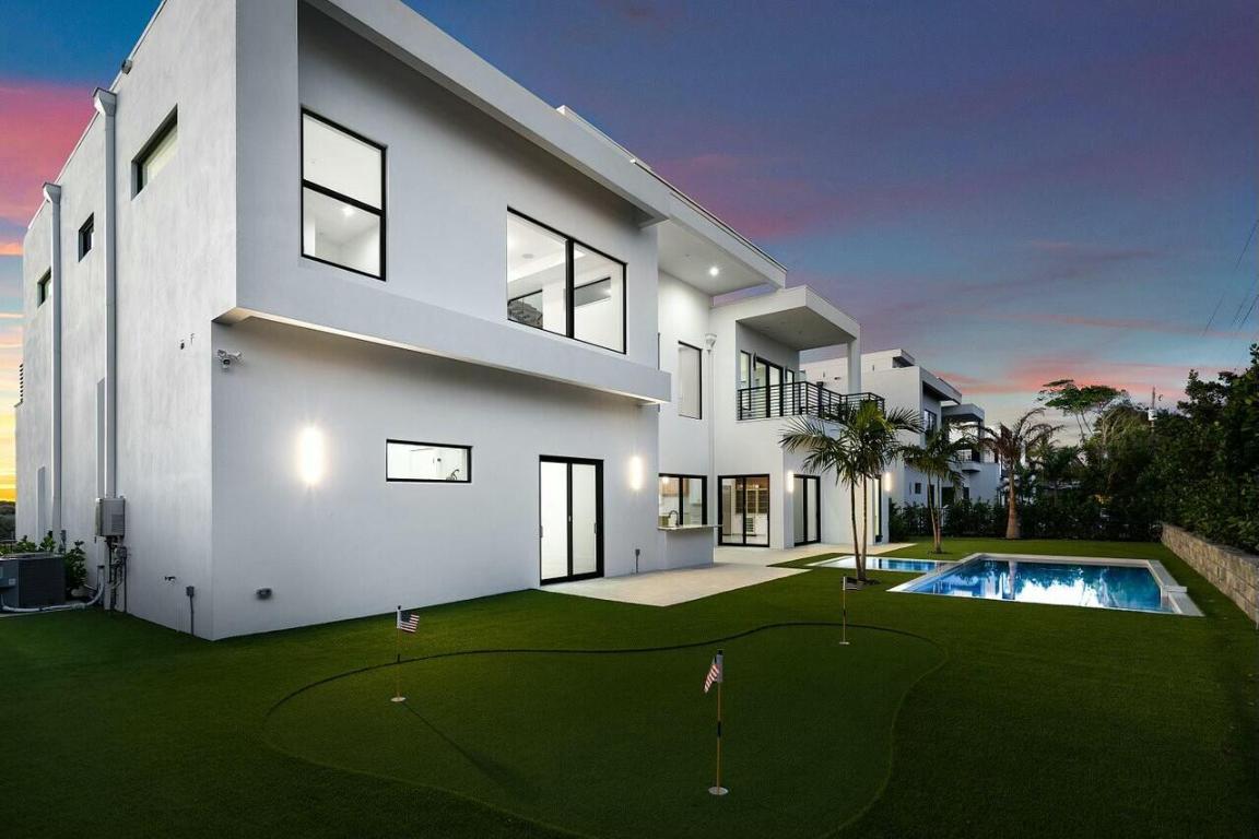 SEA VIEW RIDGE - Residential