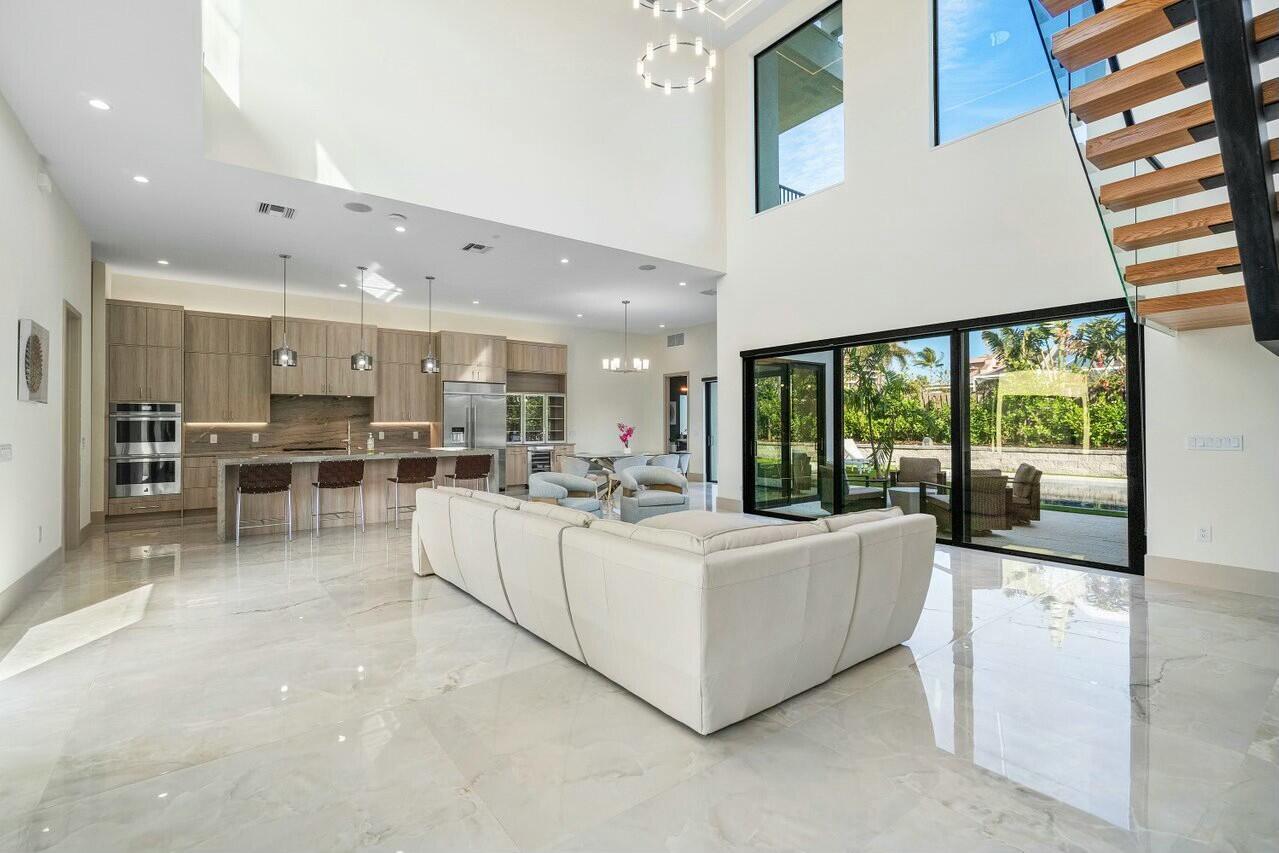 SEA VIEW RIDGE - Residential