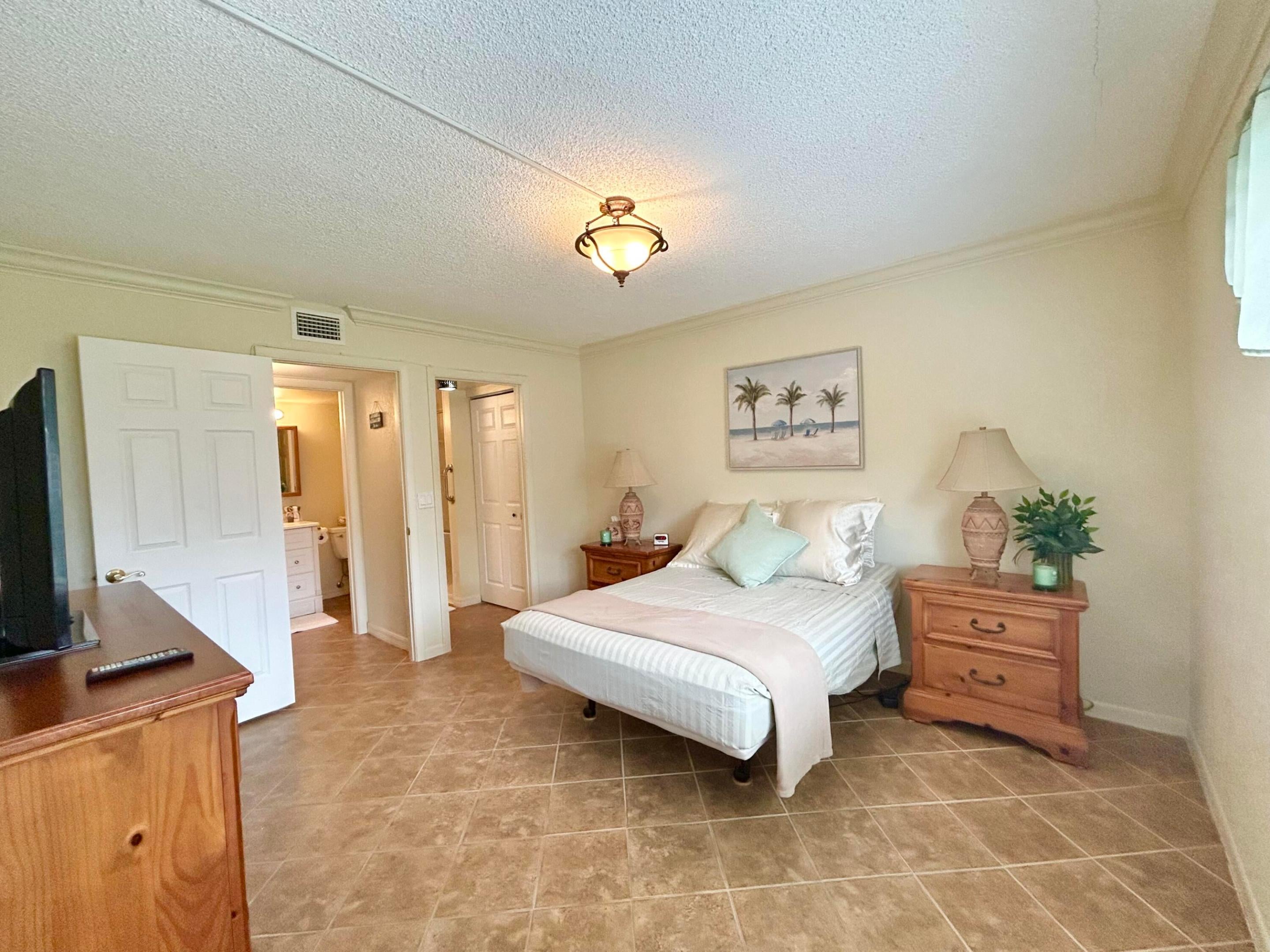 131 LAKE PINE Circle D-1