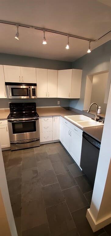 SABAL PINE EAST - Residential