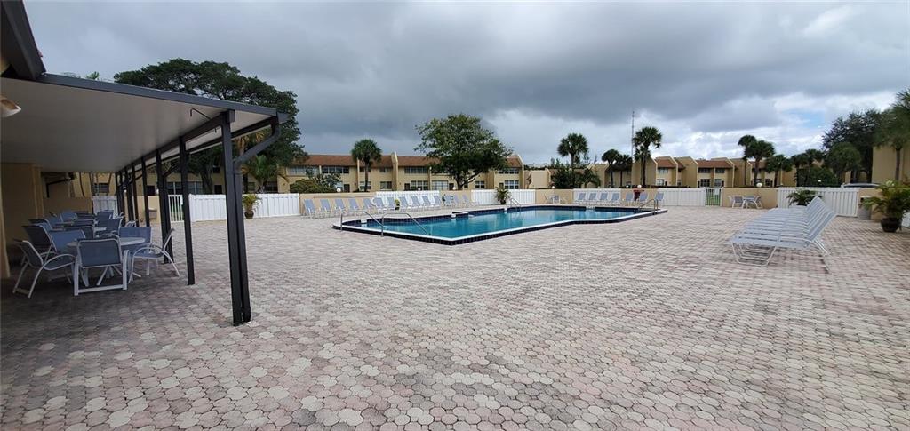 SABAL PINE EAST - Residential