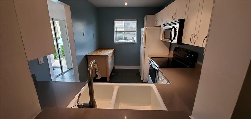 SABAL PINE EAST - Residential