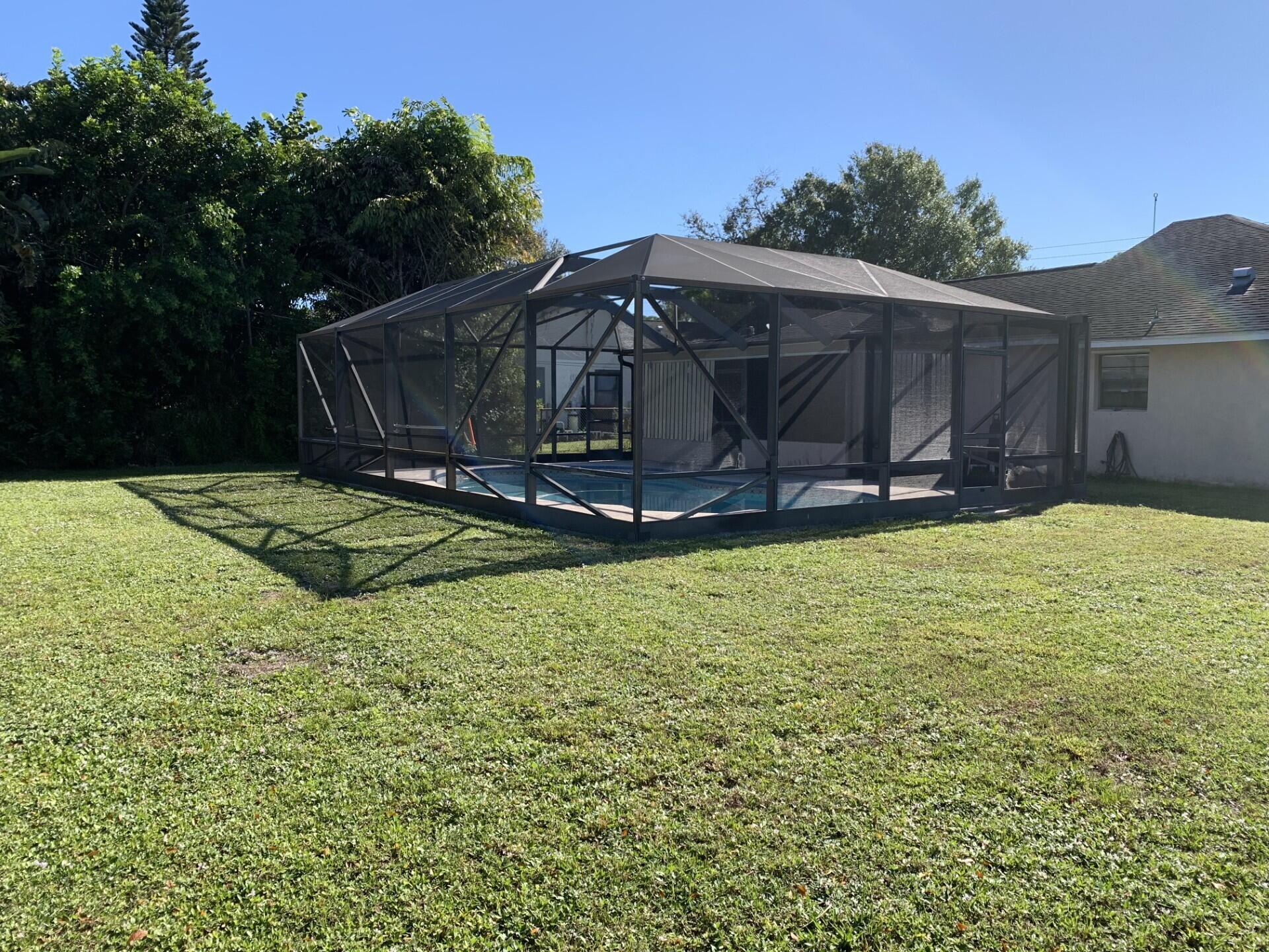 PORT ST LUCIE SECTION 13 - Residential