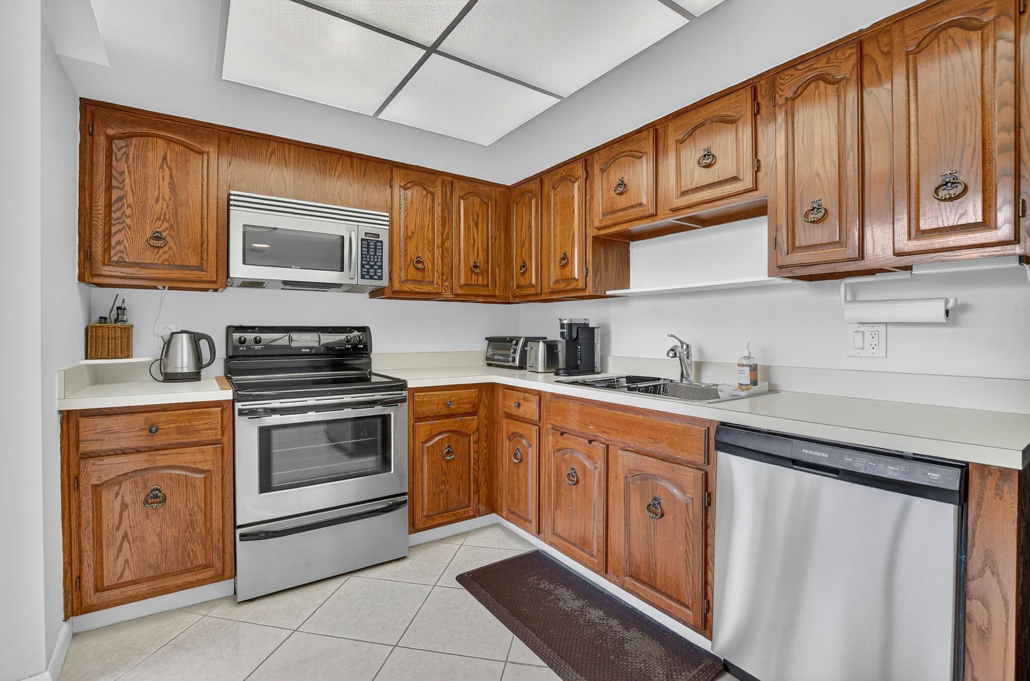 6805 Willow Wood Drive 5042