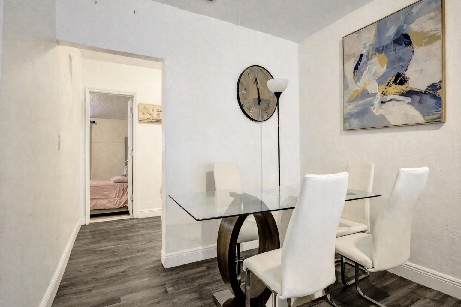 BELLCAMP MANOR - Residential Income