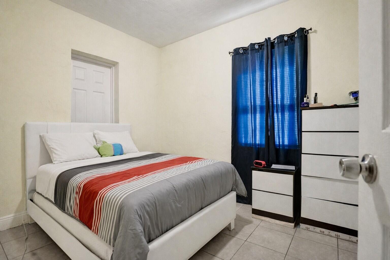 BELLCAMP MANOR - Residential Income