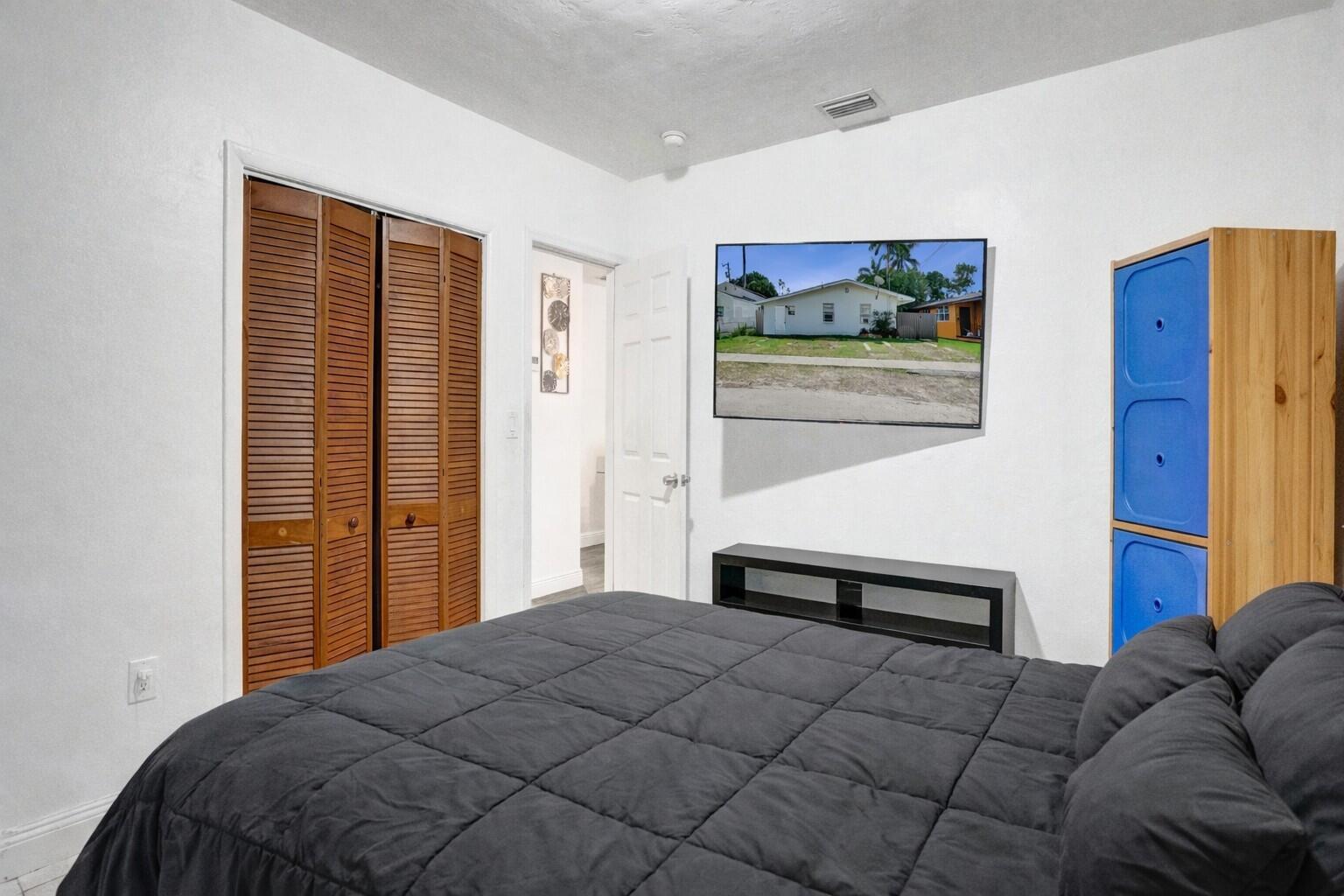 BELLCAMP MANOR - Residential Income